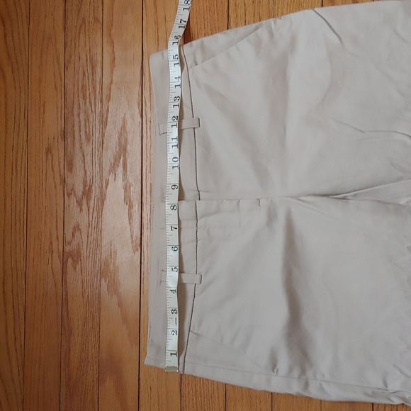 Dalia Collection khaki modern fit capris size 2 - Picture 7 of 8